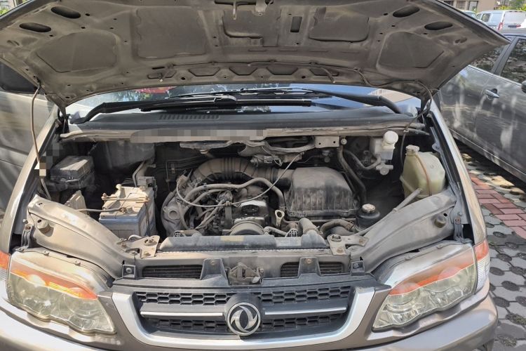 Used FORTHING Lingzhi 2012 Commercial Version 1.6L Utility Model Engine Bay