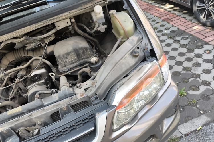 Used FORTHING Lingzhi 2012 Commercial Version 1.6L Utility Model Engine Bay Left