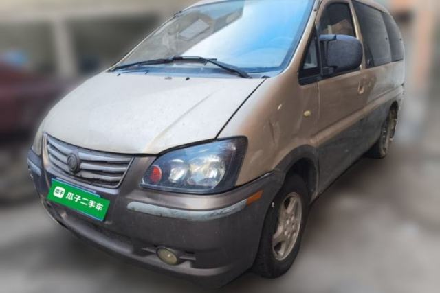 FORTHING Lingzhi 2012 Passenger Version 1.6L Luxury Edition usado