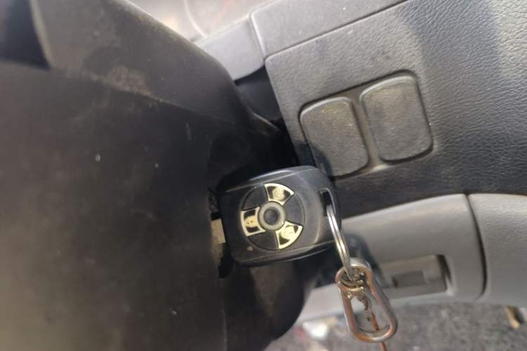 Used FORTHING Lingzhi 2012 Commercial Version 1.6L Utility Model Vehicle Key