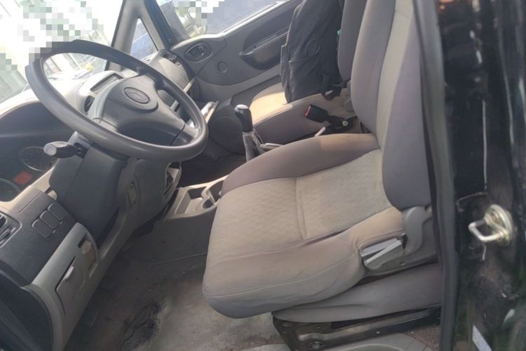 Used FORTHING Lingzhi 2013 V3 1.5L 7-Seater Standard Model II Left Front Seat