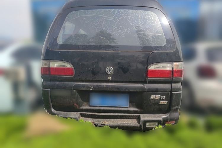 Used FORTHING Lingzhi 2013 V3 1.5L 7-Seater Standard Model II Rear