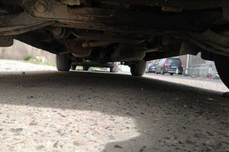 Used FORTHING Lingzhi 2013 M3 1.6L 7-Seater Comfort Model Chassis Front
