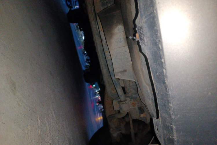 Used FORTHING Lingzhi 2013 M3 1.6L 7-Seater Comfort Model Chassis Front