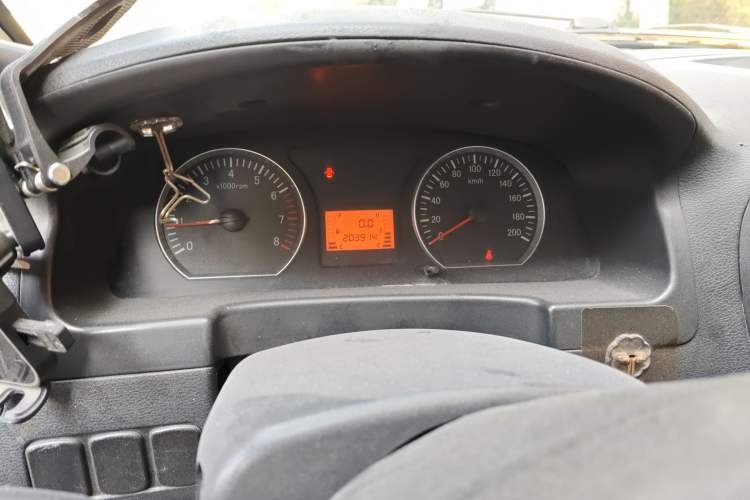 Used FORTHING Lingzhi 2013 V3 1.5L 5-Seat Standard Model I Instrument Cluster