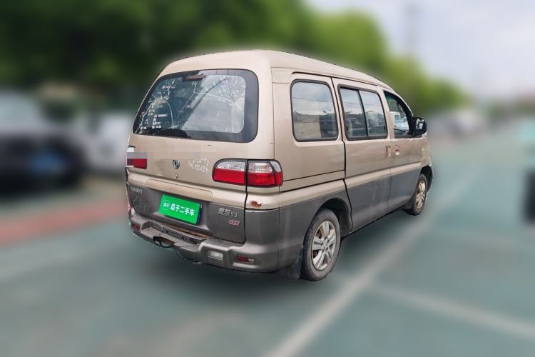 Used FORTHING Lingzhi 2013 V3 1.5L 7-Seater Luxury Model Rear Right 45 Deg
