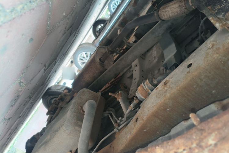 Used FORTHING Lingzhi 2013 V3 1.5L 7-Seater Comfort Model Chassis Front Left