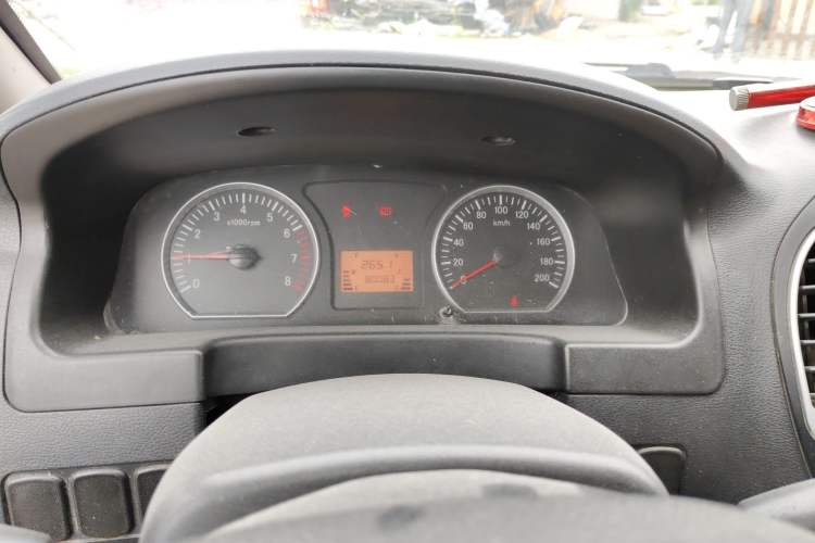 Used FORTHING Lingzhi 2013 V3 1.5L 7-Seater Standard Model II Instrument Cluster