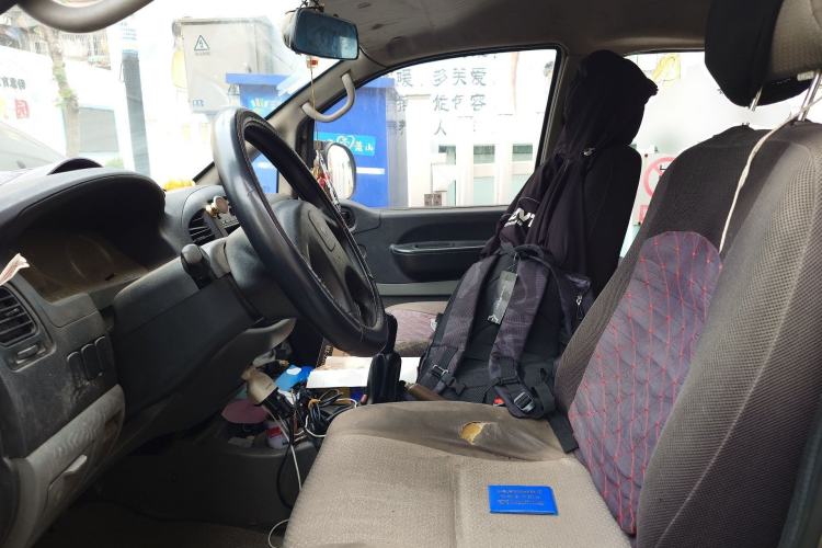 Used FORTHING Lingzhi 2013 V3 1.5L 7-Seater Standard Model II Left Front Seat