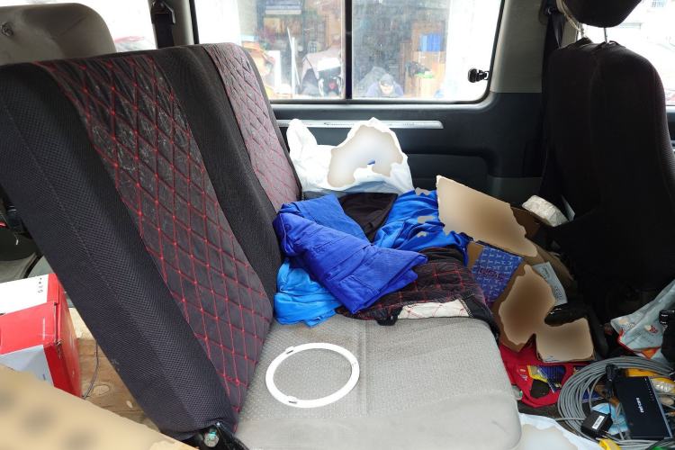 Used FORTHING Lingzhi 2013 V3 1.5L 7-Seater Standard Model II Left Rear Seat