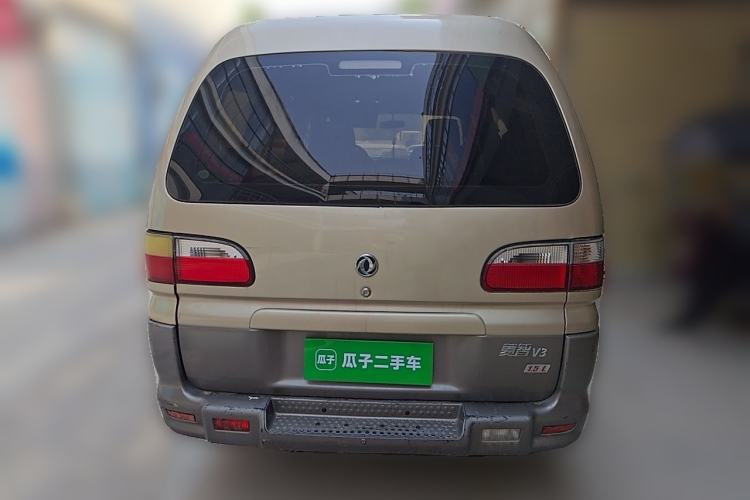 Used FORTHING Lingzhi 2013 V3 1.5L 7-Seater Luxury Model Rear