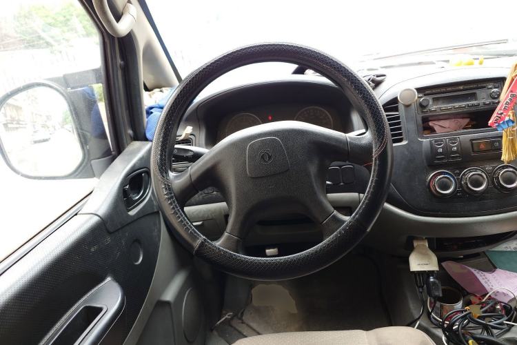Used FORTHING Lingzhi 2013 V3 1.5L 7-Seater Standard Model II Steering Wheel