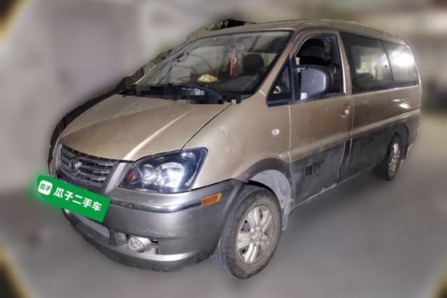 Used FORTHING Lingzhi 2013 M5 Q7 2.0L 7-Seater Long-Wheelbase Comfort Model