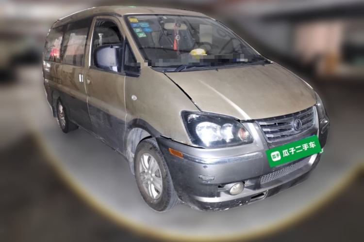 Used FORTHING Lingzhi 2013 M5 Q7 2.0L 7-Seater Long-Wheelbase Comfort Model Front Right 45 Deg