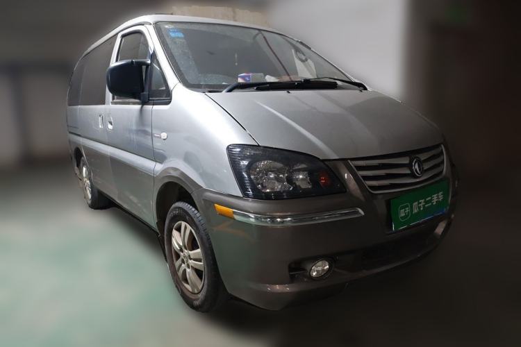 Used FORTHING Lingzhi 2013 M3 1.6L 7-Seater Comfort Model Front Right 45 Deg