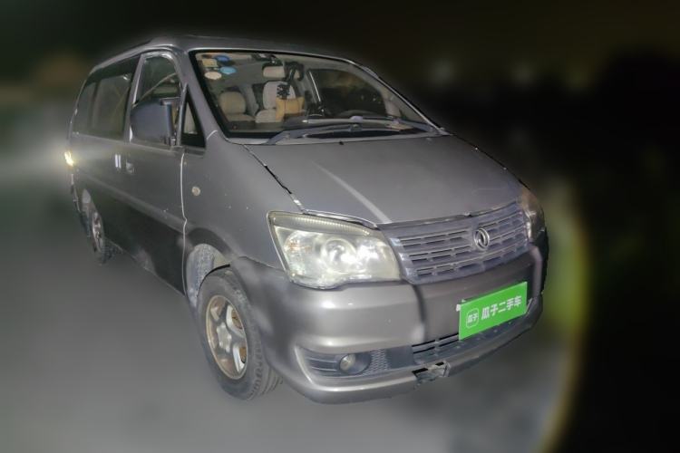 Used FORTHING Lingzhi 2013 M3 1.6L 7-Seater Luxury Model Front Right 45 Deg