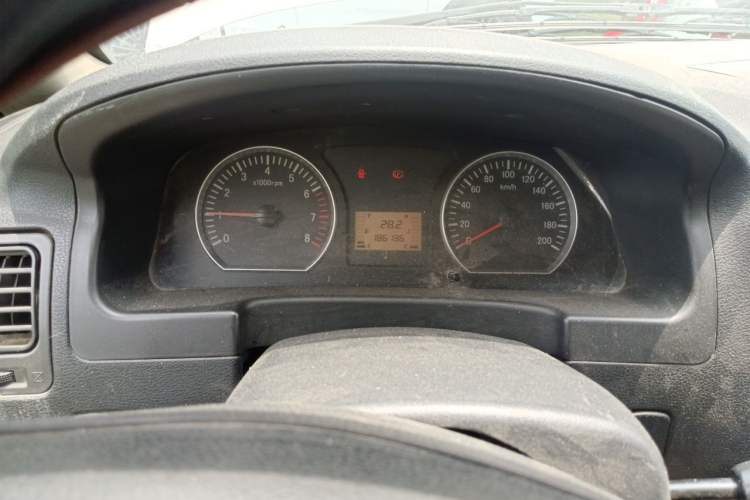 Used FORTHING Lingzhi 2013 V3 1.5L 7-Seater Standard Model II Instrument Cluster