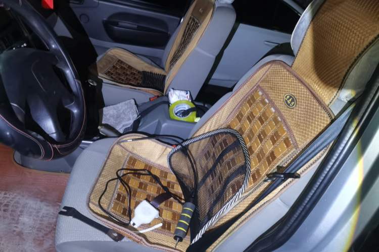 Used FORTHING Lingzhi 2013 M3 1.6L 7-Seater Comfort Model Left Front Seat