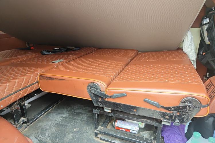 Used FORTHING Lingzhi 2013 M3 1.6L 7-Seater Comfort Model Left Rear Seat