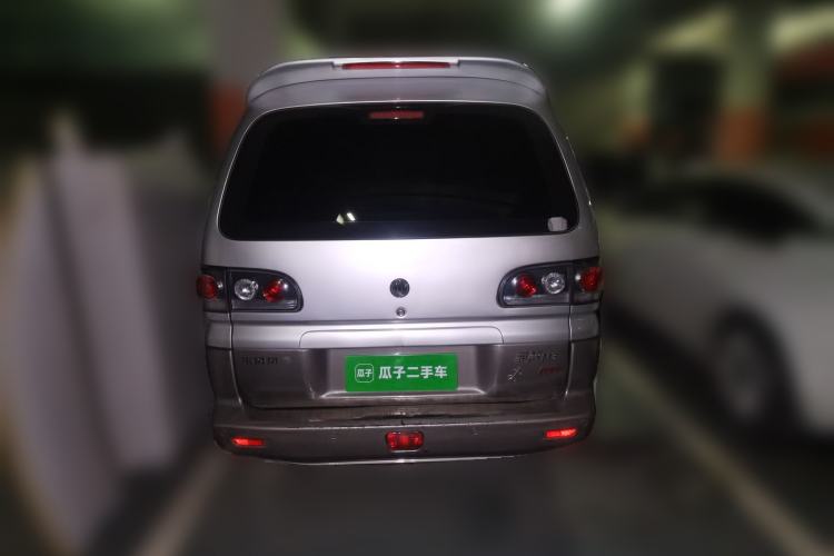 Used FORTHING Lingzhi 2013 M3 1.6L 7-Seater Comfort Model Rear