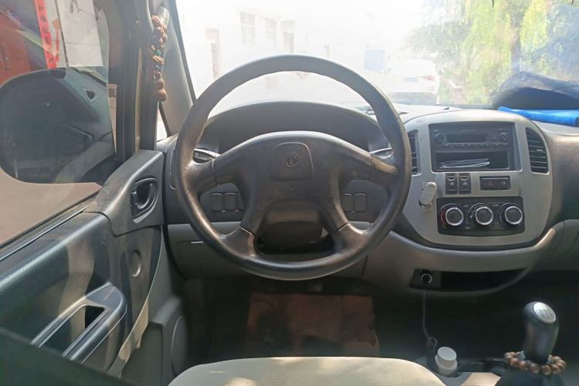 Used FORTHING Lingzhi 2013 V3 1.5L 7-Seater Standard Model II Steering Wheel