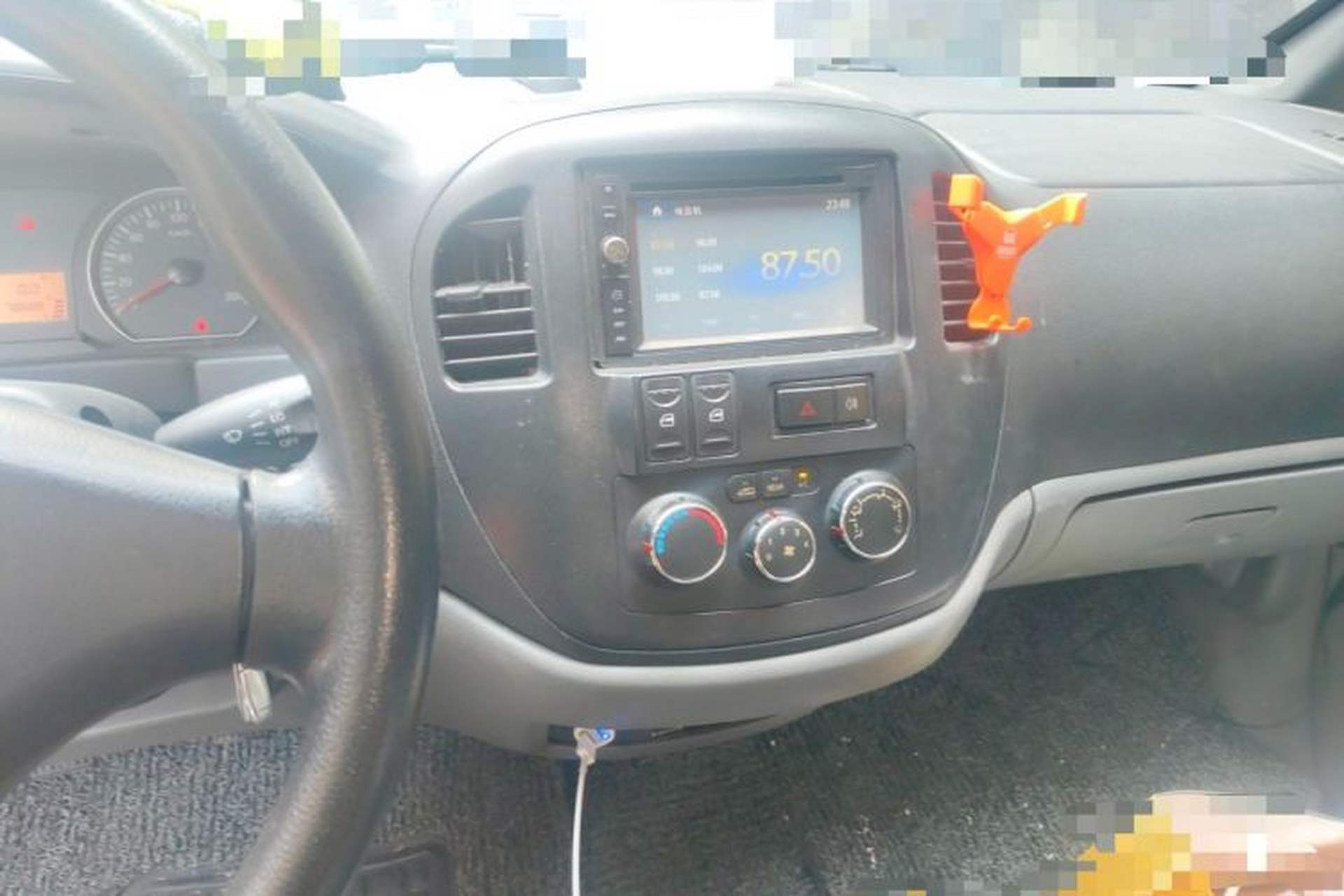 Used FORTHING Lingzhi 2013 M3 1.6L 7-seat Standard Model Audio And AC Panel