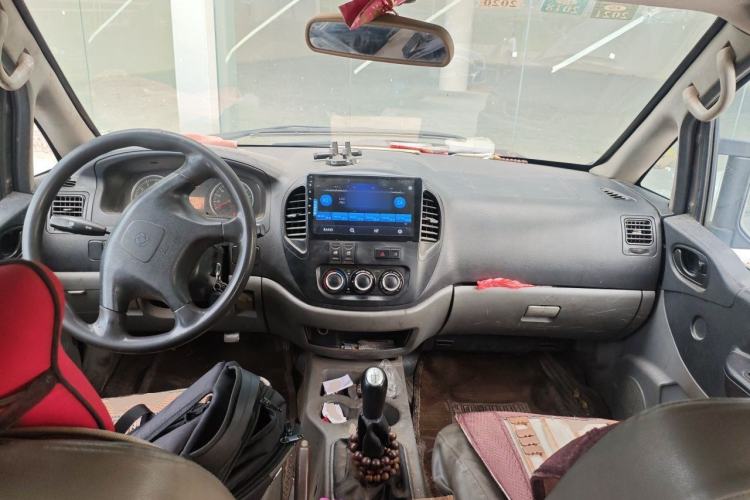 Used FORTHING Lingzhi 2013 V3 1.5L 7-Seater Standard Model II Center Console