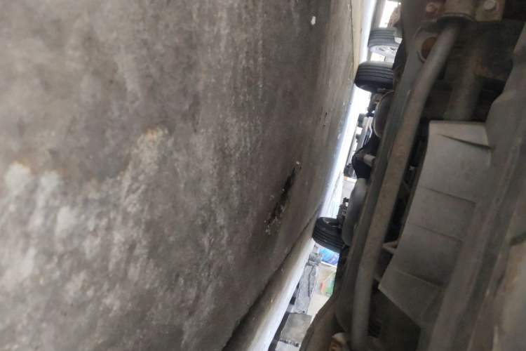 Used FORTHING Lingzhi 2013 V3 1.5L 7-Seater Comfort Model Chassis Front