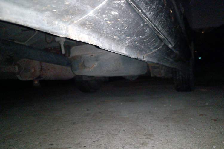 Used FORTHING Lingzhi 2013 M3 1.6L 7-Seater Comfort Model Chassis Front Left