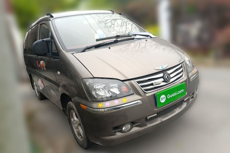 Used FORTHING Lingzhi 2013 M3 1.6L 7-Seater Luxury Model Front Right 45 Deg