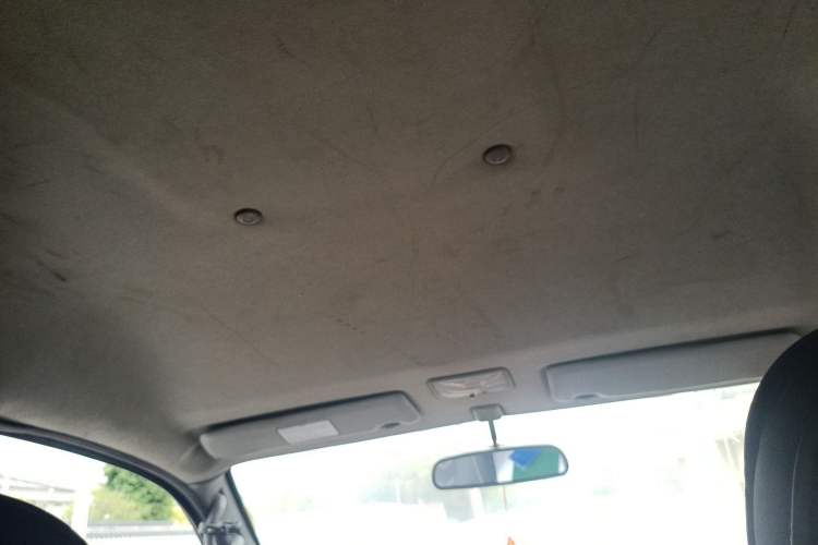 Used FORTHING Lingzhi 2013 M3 1.6L 7-Seater Luxury Model Headliner