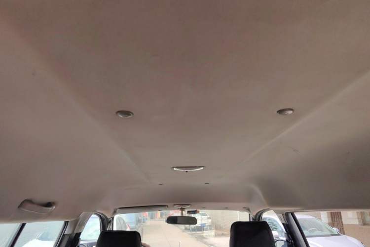 Used FORTHING Lingzhi 2013 V3 1.5L 7-Seater Standard Model II Headliner