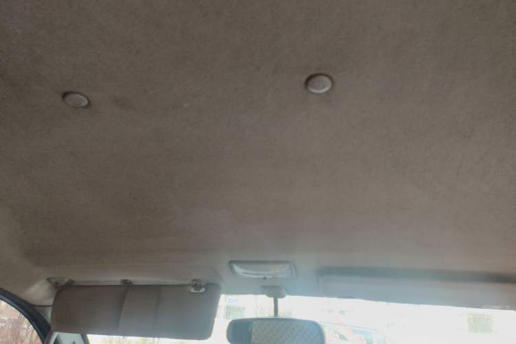 Used FORTHING Lingzhi 2013 V3 1.5L 7-Seater Standard Model II Headliner