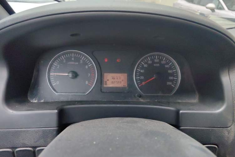 Used FORTHING Lingzhi 2013 V3 1.5L 7-Seater Standard Model II Instrument Cluster