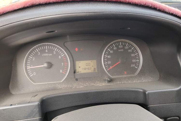 Used FORTHING Lingzhi 2013 V3 1.5L 7-Seater Standard Model II Instrument Cluster