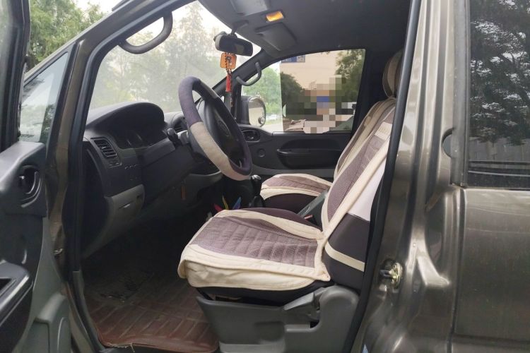 Used FORTHING Lingzhi 2013 M3 1.6L 7-seat Standard Model Left Front Seat