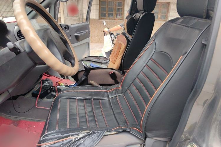 Used FORTHING Lingzhi 2013 V3 1.5L 7-Seater Standard Model II Left Front Seat