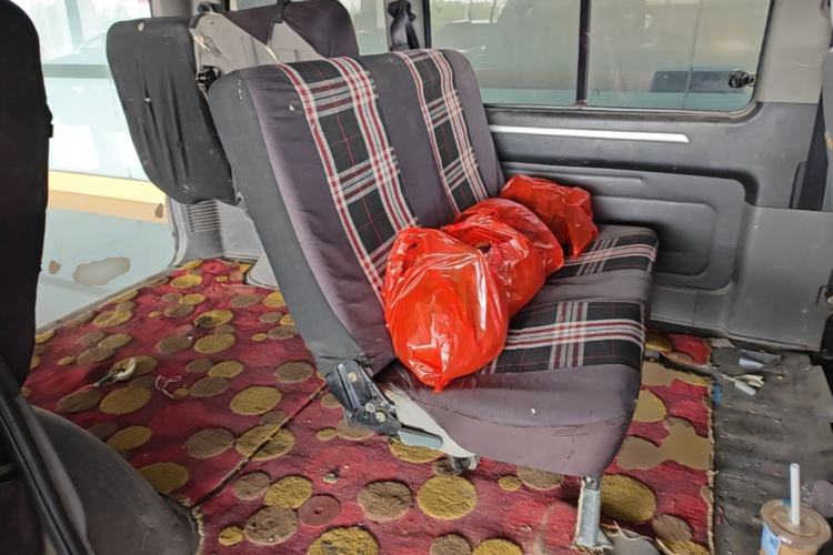 Used FORTHING Lingzhi 2013 V3 1.5L 7-Seater Standard Model II Left Rear Seat