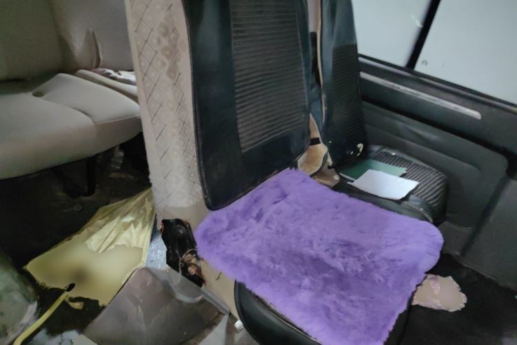Used FORTHING Lingzhi 2013 V3 1.5L 7-Seater Standard Model II Left Rear Seat