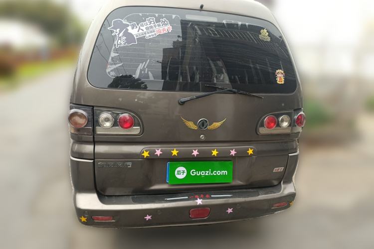 Used FORTHING Lingzhi 2013 M3 1.6L 7-Seater Luxury Model Rear