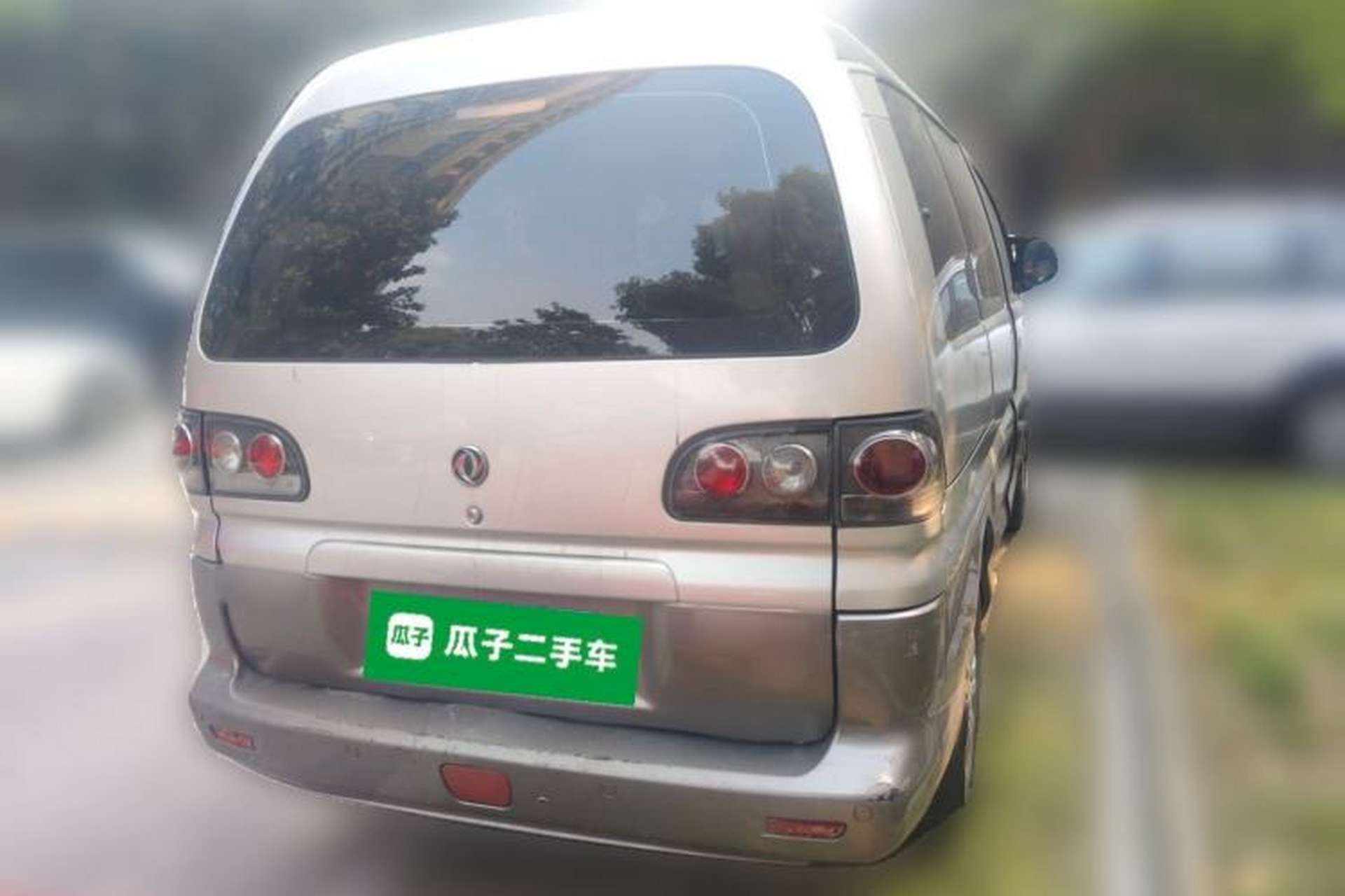 Used FORTHING Lingzhi 2013 M3 1.6L 7-seat Standard Model Rear