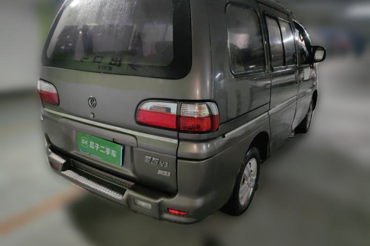 Used FORTHING Lingzhi 2013 V3 1.5L 7-Seater Standard Model II Rear Right 45 Deg