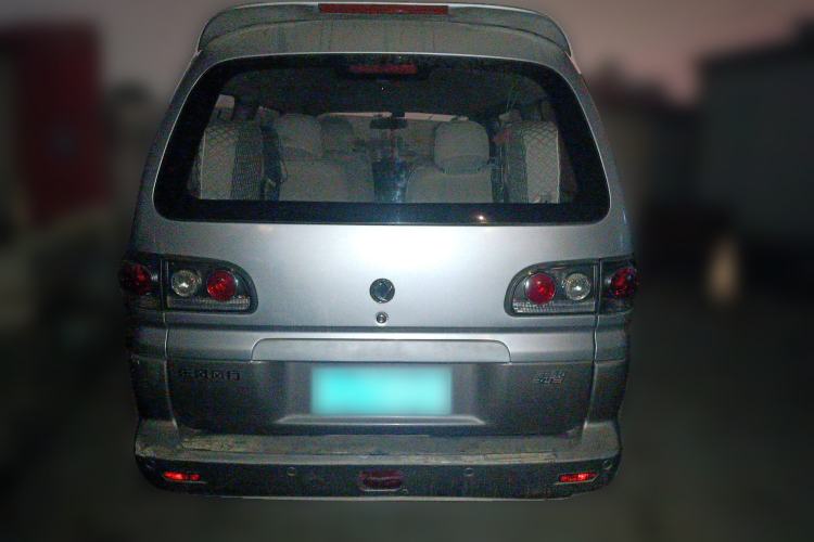 Used FORTHING Lingzhi 2013 M3 1.6L 7-Seater Comfort Model Rear