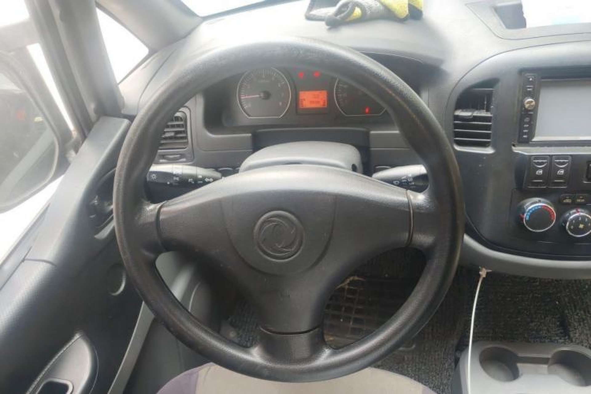 Used FORTHING Lingzhi 2013 M3 1.6L 7-seat Standard Model Steering Wheel