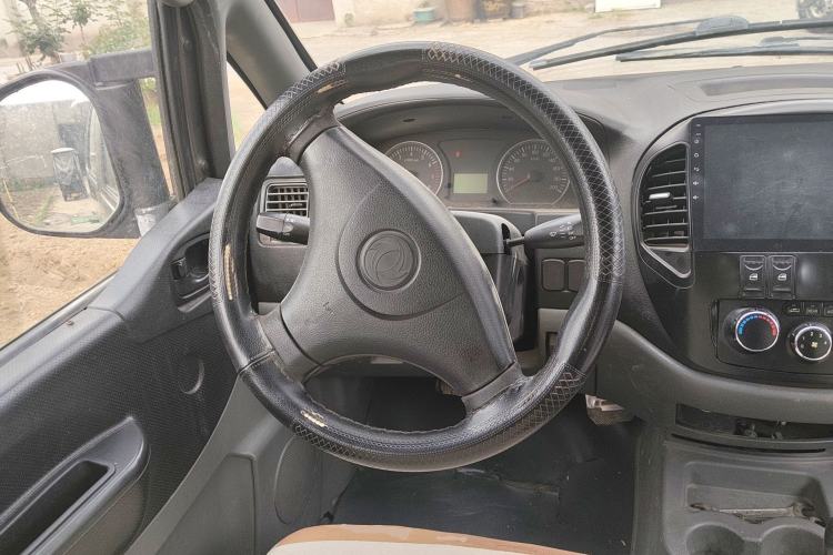 Used FORTHING Lingzhi 2013 V3 1.5L 7-Seater Standard Model II Steering Wheel
