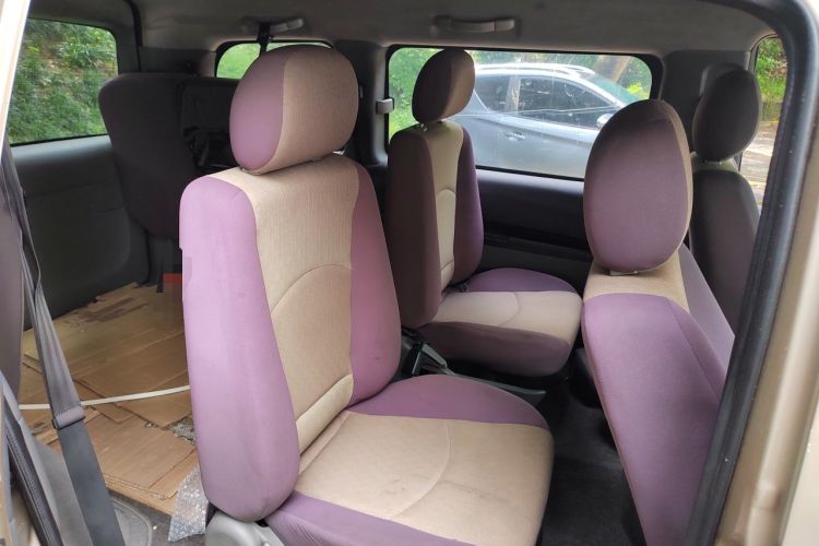Used FORTHING Lingzhi 2013 M3 1.6L 7-Seater Comfort Model Left Rear Seat