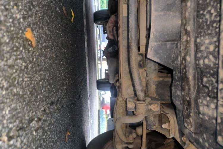Used FORTHING Lingzhi 2013 M3 1.6L 7-Seater Comfort Model Chassis Front