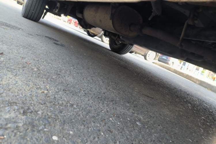 Used FORTHING Lingzhi 2013 M3 1.6L 7-seat Standard Model Chassis Front Right
