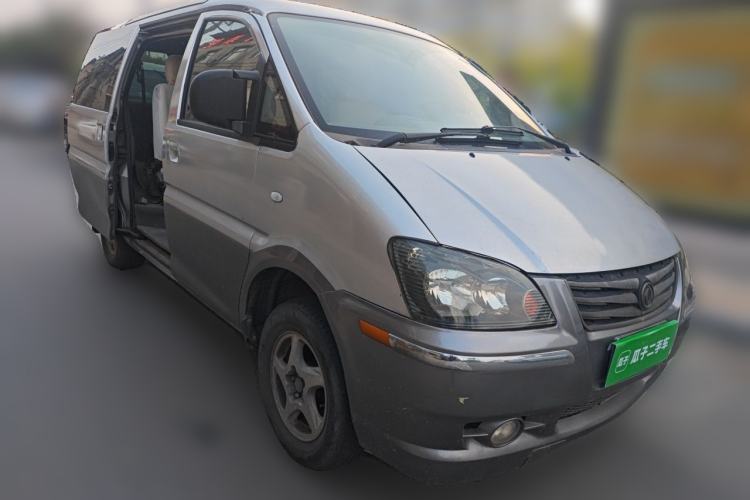 Used FORTHING Lingzhi 2013 M3 1.6L 7-Seater Luxury Model Front Right 45 Deg