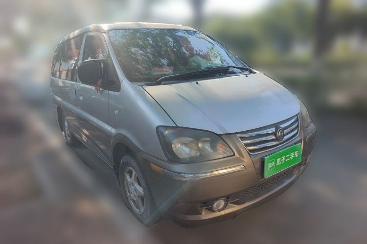 Used FORTHING Lingzhi 2013 M3 1.6L 7-Seater Luxury Model Front Right 45 Deg